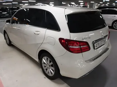 Mercedes-Benz B-Class 2016, 44000 км, за 7481.14 USD