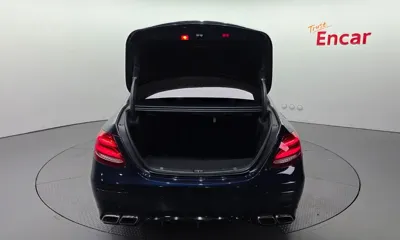 Mercedes-Benz E-Class 2018, 105943 км, за 34307.27 USD - фото 18