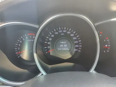 Kia K5 2014, 122589 км, за 2953.92 USD - фото 7