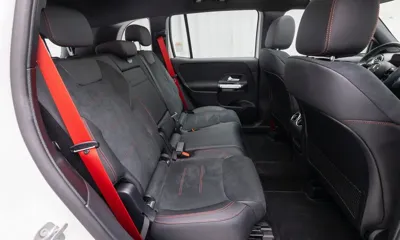 Mercedes-Benz GLB-Class 2025, 4964 км, за 37017.48 USD - фото 10