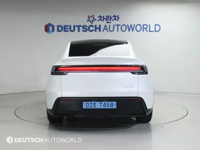 Tesla Model Y 2025, 19804 км, за 39057.37 USD