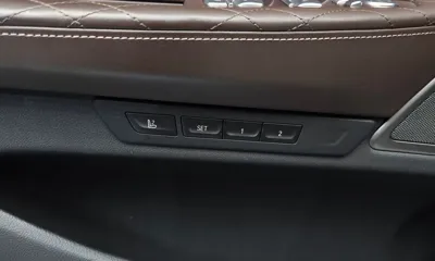 BMW 7-Series 2021, 62994 км, за 35122.33 USD - фото 30