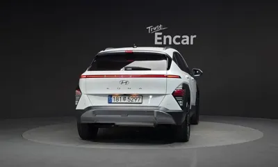 Hyundai Kona 2023, 10517 км, за 25600.63 USD