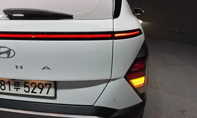 Hyundai Kona 2023, 10517 км, за 25600.63 USD - фото 23