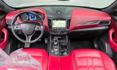 Maserati Levante 2017, 133001 км, за 17395.3 USD - фото 7