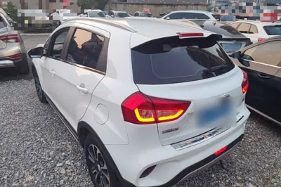 Geely Auto Vision X3 2017, 113000 км, за 4426 USD