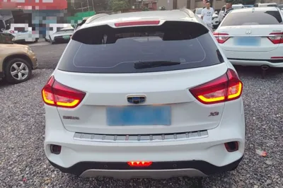 Geely Auto Vision X3 2017, 113000 км, за 4426 USD