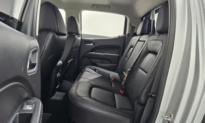 ChevroletGMDaewoo Colorado 2020, 43189 км, за 16027.32 USD - фото 13