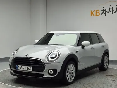 MINI Clubman · 2022 год