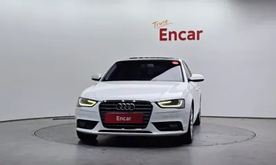 Audi A4 2015, 133808 км, за 4096.46 USD