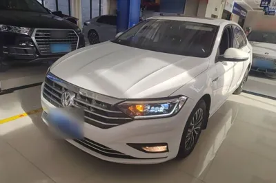 Volkswagen Sagitar · 2020 год