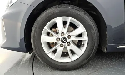 Kia K5 2016, 245729 км, за 3275.57 USD