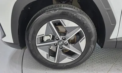 Hyundai Tucson 2025, 35583 км, за 17060.62 USD