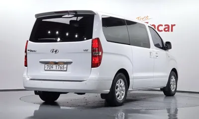 Hyundai Starex 2015, 84955 км, за 6940.78 USD
