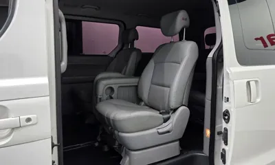 Hyundai Starex 2015, 84955 км, за 6940.78 USD - фото 12