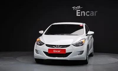 Hyundai Avante 2014, 114170 км, за 3127.04 USD
