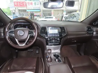 Jeep Cherokee 2019, 131629 км, за 10437.18 USD - фото 7