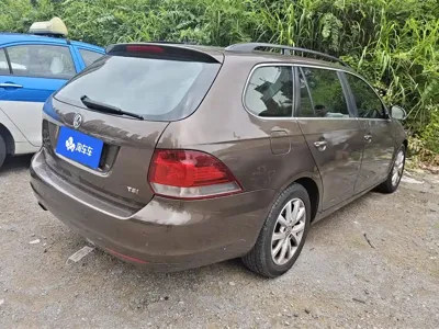 Volkswagen Golf (Import) 2014, 117899 км, за 5076.42 USD
