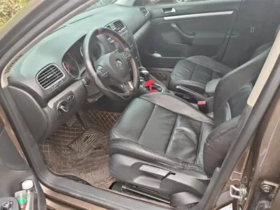 Volkswagen Golf (Import) 2014, 117899 км, за 5076.42 USD - фото 9