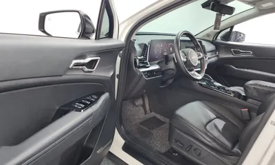 Kia Sportage 2023, 39956 км, за 17814.55 USD - фото 10
