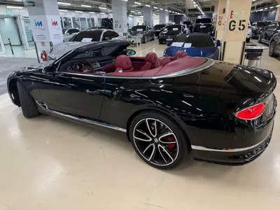 Bentley Continental 2019, 47000 км, за 140403.02 USD