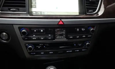Hyundai Genesis 2015, 166911 км, за 5500.56 USD - фото 16