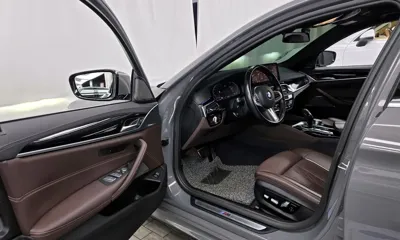 BMW 5-Series 2022, 42457 км, за 31721.83 USD - фото 10