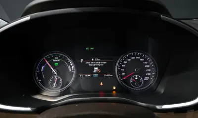 Hyundai Santafe 2022, 71450 км, за 17172.12 USD - фото 8