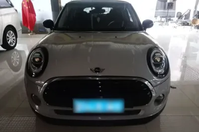 MINI MINI 2014, 69900 км, за 9593 USD
