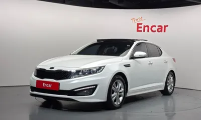Kia K5 · 2011 год