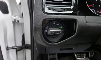 Volkswagen Golf 2015, 140914 км, за 5939.87 USD - фото 13