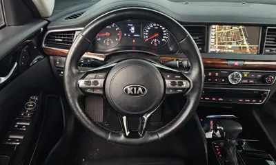Kia K7 2016, 150472 км, за 6837.27 USD - фото 13