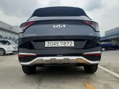 Kia Sportage 2023, 46305 км, за 20677.43 USD - фото 9
