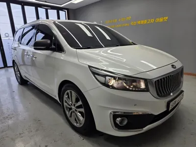 Kia Canival · 2015 год