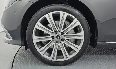 Mercedes-Benz E-Class 2023, 60107 км, за 26257.06 USD