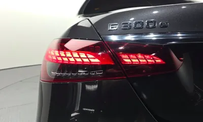 Mercedes-Benz E-Class 2023, 60107 км, за 26257.06 USD - фото 23