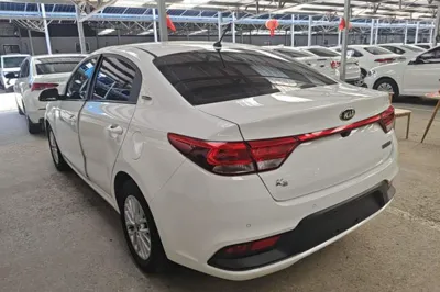Kia K2 2017, 68700 км, за 6861 USD