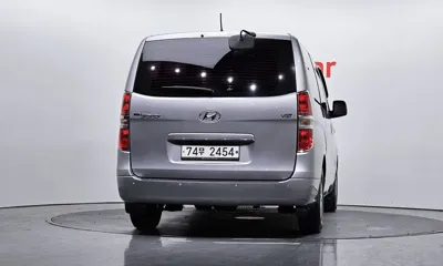 Hyundai Starex 2016, 76798 км, за 8465.19 USD