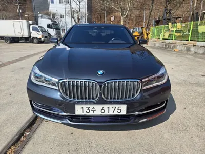 BMW 7-Series 2016, 198976 км, за 13121.96 USD
