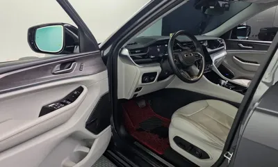 Jeep Cherokee 2022, 80421 км, за 24391.87 USD - фото 10
