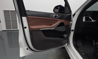 BMW X5 2025, 14555 км, за 70251.17 USD - фото 24
