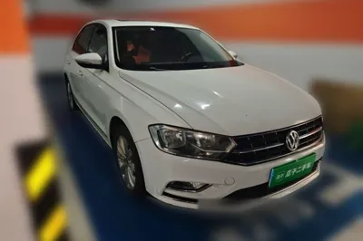 Volkswagen Bora 2016, 144000 км, за 4934 USD