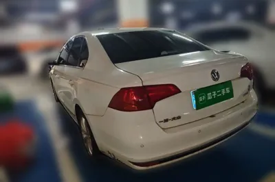 Volkswagen Bora 2016, 144000 км, за 4934 USD