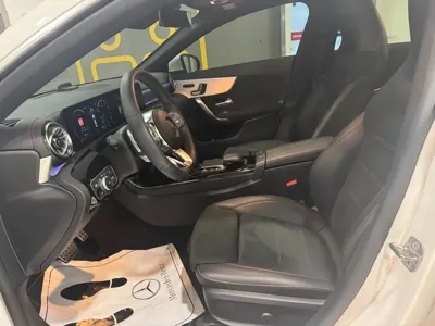 Mercedes-Benz CLA-Class 2023, 12575 км, за 26587.78 USD - фото 11