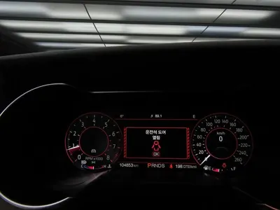 Ford Mustang 2019, 104849 км, за 12745.29 USD - фото 8