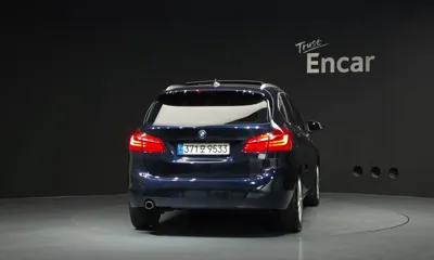 BMW 2-Series 2017, 109619 км, за 5500.56 USD