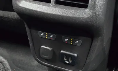 ChevroletGMDaewoo Equinox 2018, 92084 км, за 7615.89 USD - фото 18