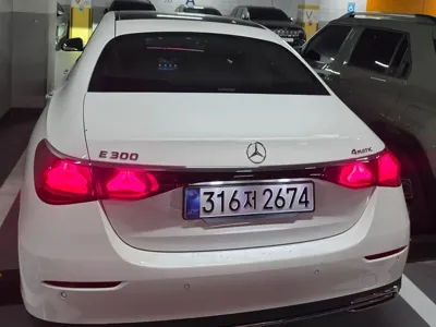 Mercedes-Benz E-Class 2026, 1500 км, за 54483.39 USD