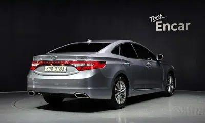 Hyundai Grandeur 2017, 82043 км, за 5795.4 USD