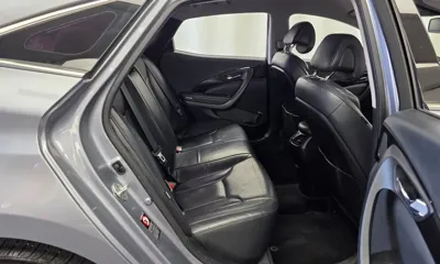 Hyundai Grandeur 2017, 82043 км, за 5795.4 USD - фото 12